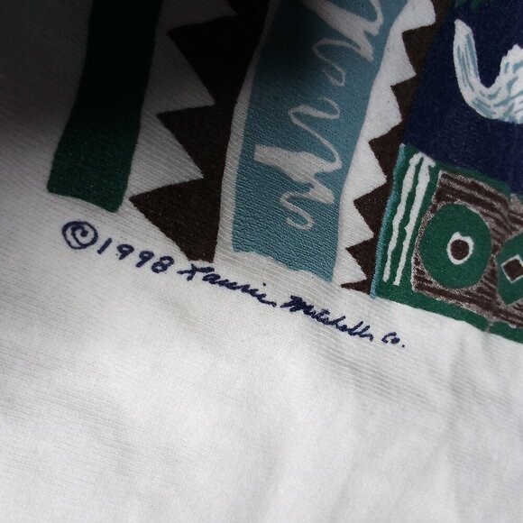 Deadstock Vintage Oregon Outdoors Nature Tribal T-Shirt - Picture 4 of 7